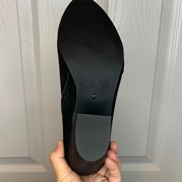Steve Madden Black Ankle Booties Faux suede Size 7 Brand New - Picture 12 of 15